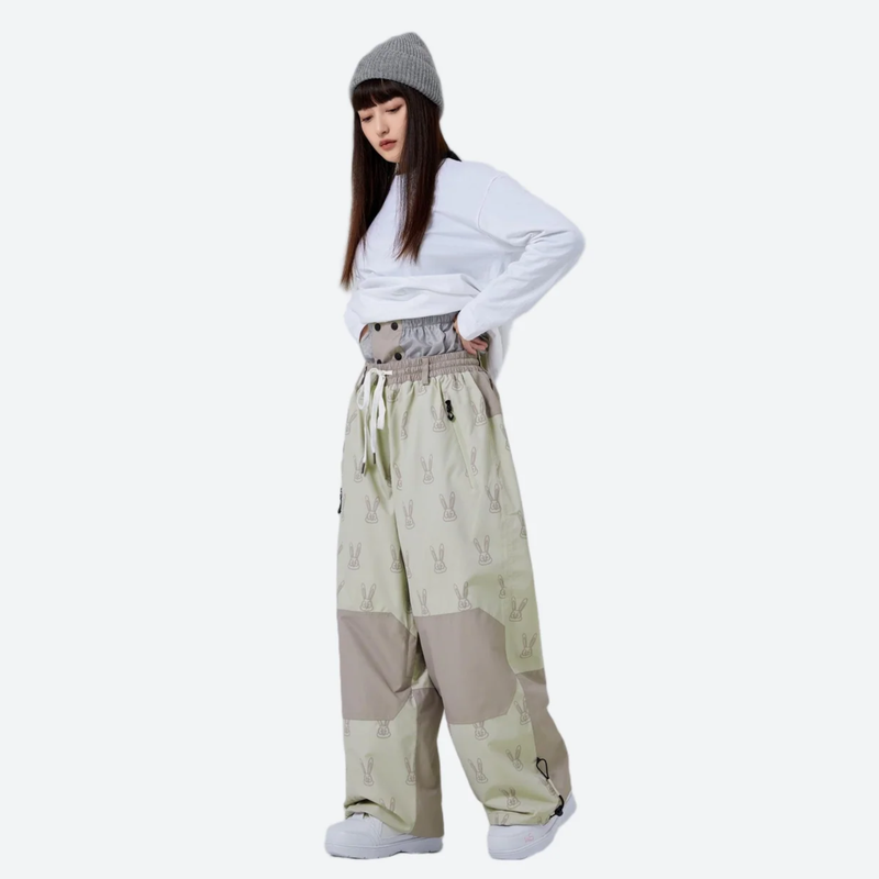 Women's breathable rabbit print ski jacket set - sage green rabbit print snow pants with white top