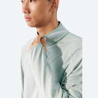 
                  
                    Breathable warm fleece pullover with half zip - mint boxfleece half-zip sweatshirt on men, for travel and daily commute
                  
                