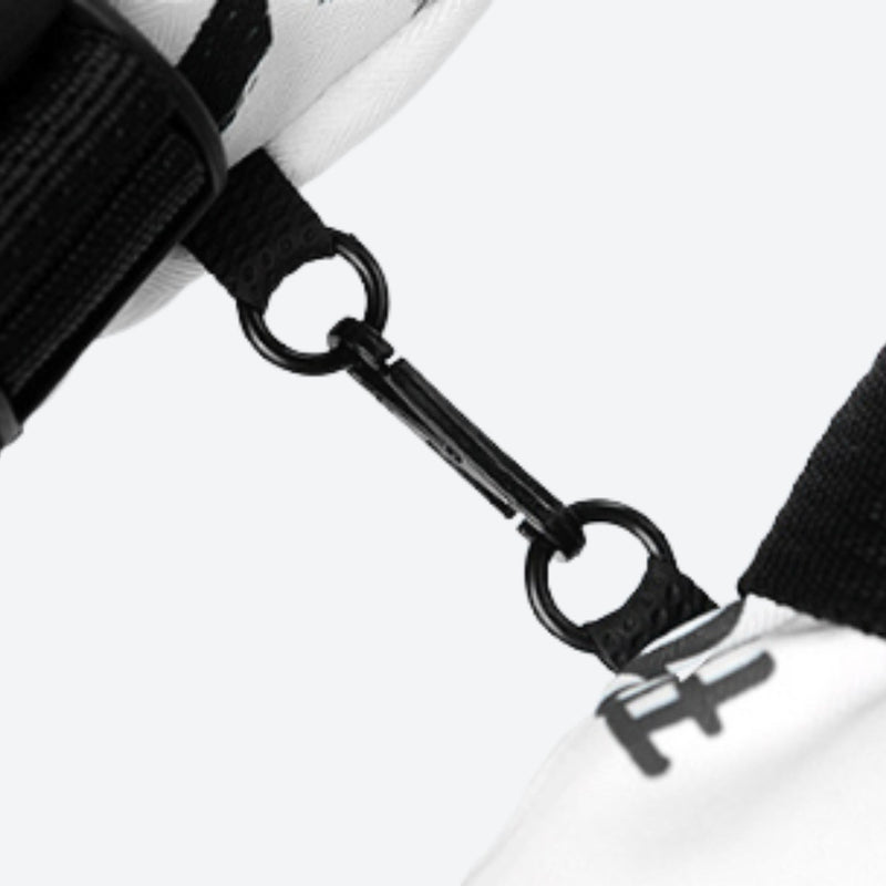 Spritz printed full finger snow gloves - glove pair clip, connector clip close-up, for skiing and snowboarding