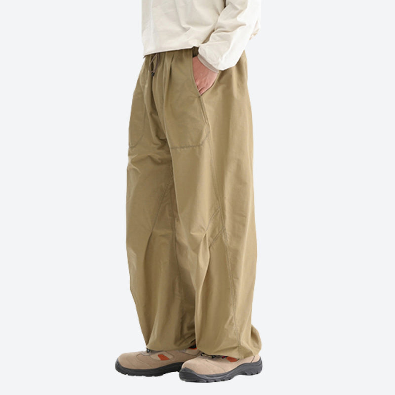 Unisex quick-dry water-repellent hiking pants - khaki tan wide-leg hiking pants with cream top