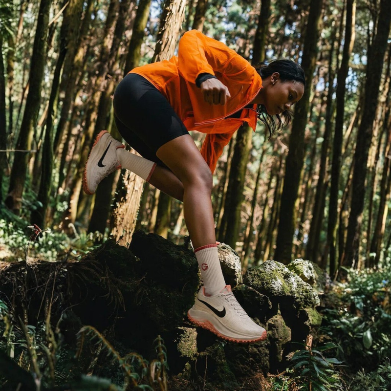 Women's merino wool hiking socks with arch support - cream merino wool hiking socks on women, for skiing and snow days