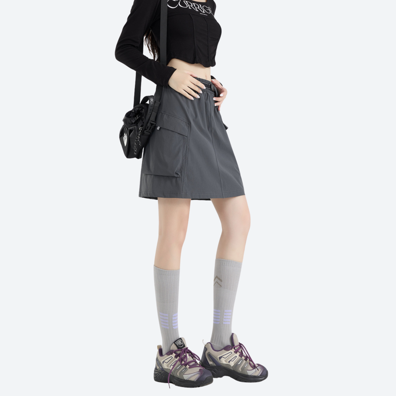 Women's cargo skort with elastic waistband - gray cargo skort with built-in shorts, for travel and city walks