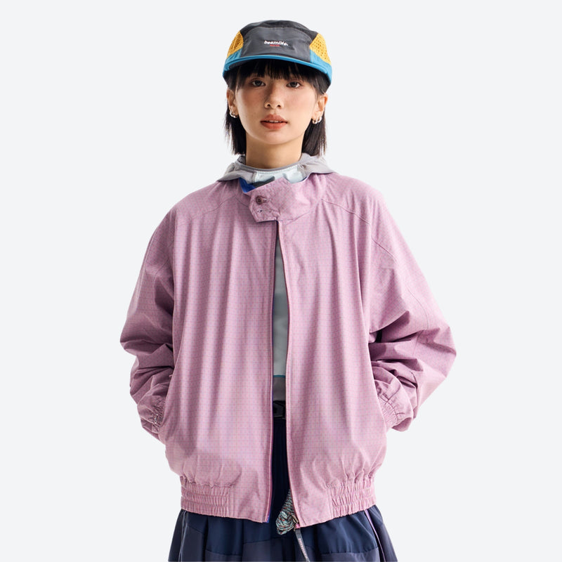 Unisex two-face softshell snowboard jacket - pink reversible jacket, on-model front view, for resort and street wear