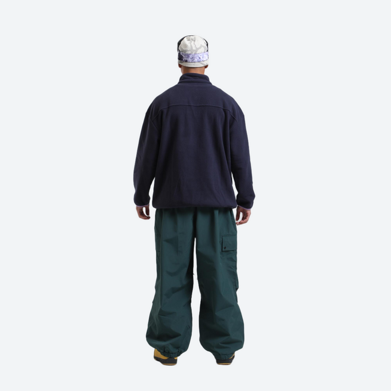 Waterproof 3L cargo snow pants - dark green snow pants, on-model back view, for cold-weather winter sports