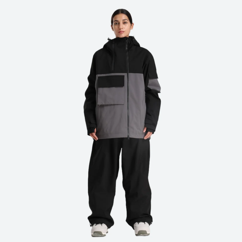 Women's breathable 2-layer snowboard jacket and pants - black and gray colorblock jacket with black pants