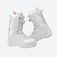 
                  
                    Women's quick-lace snowboard boots with grippy outsole - white pink snowboard boots, for cold-weather mountain trips
                  
                