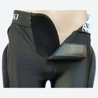 
                  
                    Padded hip shorts and knee pads set - black impact protection shorts on model, for skiing and snowboarding
                  
                