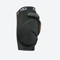 
                  
                    Shock-absorbing protective gear for skiing - black impact protection knee pad, for skate and ski park sessions
                  
                