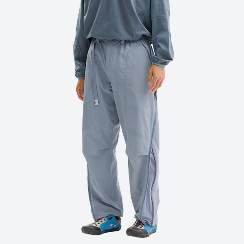 Breathable trail pants with belt and vents - gray blue cargo hiking pants with matching top, for hiking and trail walking