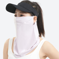 
                  
                    Cooling ice-silk face mask with detachable brim look - lavender ice-silk face mask with brim on women, worn front view
                  
                