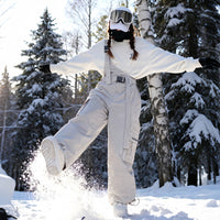 
                  
                    Breathable 3-layer suspender ski pants with cargo pockets - light gray bib snow pants, for powder and piste riding
                  
                