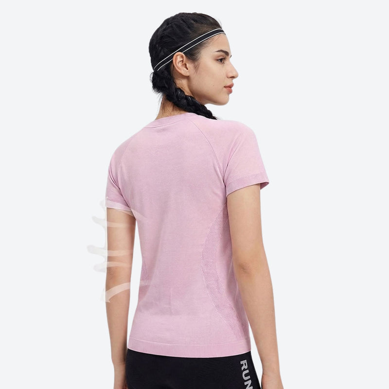 Unisex 17.5 micron merino wool baselayer tee - pink merino wool baselayer tee on women, for layering in cold weather