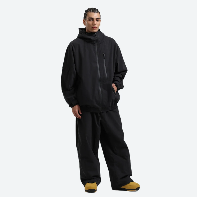 Breathable 3-layer ski pullover with balloon pants - black jacket with black pants, for powder days and winter commute