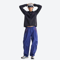 
                  
                    Lightweight water-repellent hiking pants with pockets - blue quick-dry hiking pants with black hoodie
                  
                