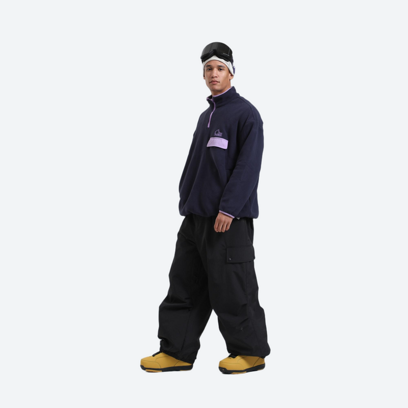 Waterproof 3L cargo snow pants - black snow pants, on-model side view, for resort and street wear