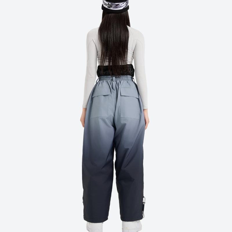 Breathable waterproof 2L ombre ski set - black gradient snow pants with black top, for cold-weather winter sports