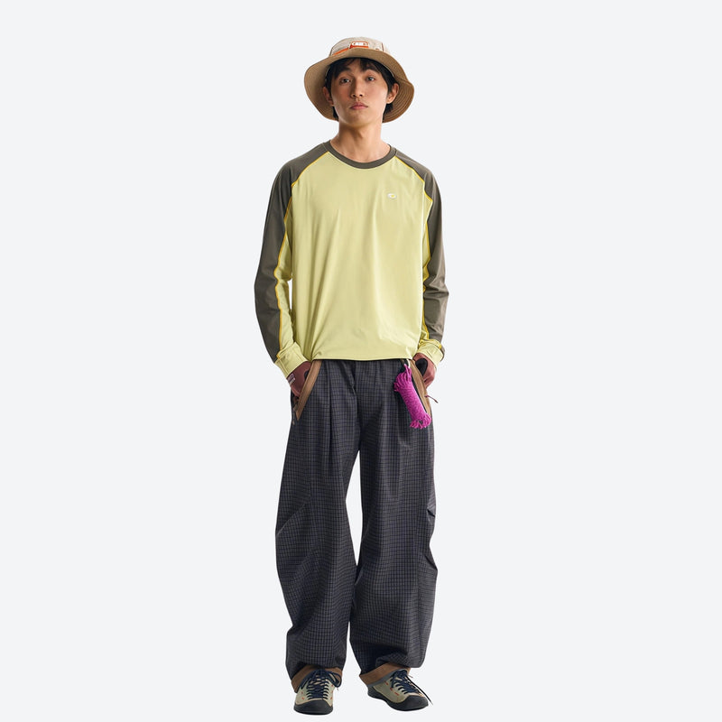 Unisex quick-dry water-repellent hiking pants - dark gray quick-dry hiking pants with yellow top, for warm-weather trekking