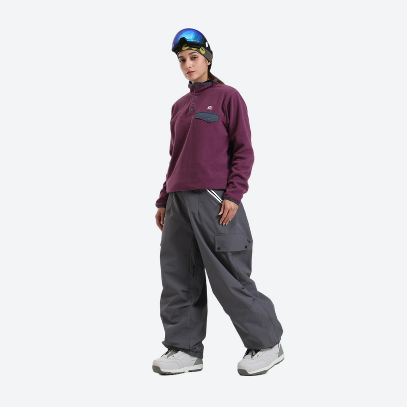 Waterproof 3L cargo snow pants - gray snow pants with purple pullover, for skiing and snowboarding
