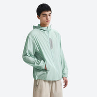 
                  
                    Ultra-light breathable sun protection pullover - mint featherlight sun jacket on men, for hiking and trail walking
                  
                