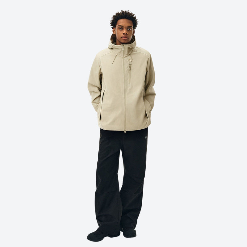 Breathable seamless bonded ski jacket with hood - cream softshell jacket, for cold-weather winter sports