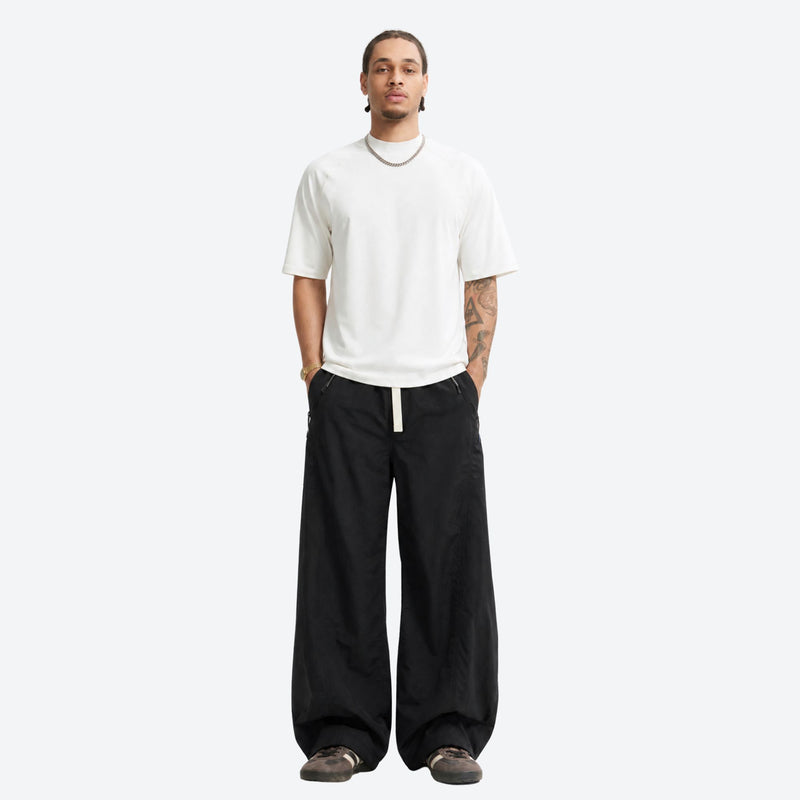 Lightweight quick-dry outdoor wear with tear-resistant fabric - off-white wide-leg pants with white tee