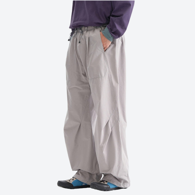 Unisex quick-dry water-repellent hiking pants - light gray wide-leg hiking pants with purple top