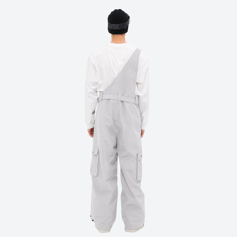 Men's waterproof 3L bib snow pants - light gray bib snow pants with gray top, on-model back view, for powder and piste riding