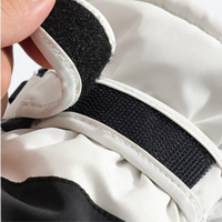 
                  
                    Snow gloves with buckle strap and insulation - white snow glove strap, wrist strap close-up, for winter mountain trips
                  
                