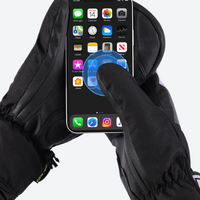 
                  
                    Comfort ski gloves with touchscreen fingertips - black snow gloves, touchscreen phone view, for resort ski days
                  
                