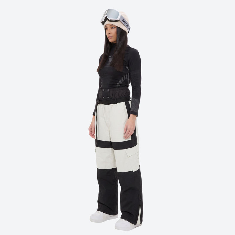 Sherpa collar breathable ski jacket set - white and black colorblock snow pants with black top, for resort and street wear