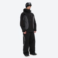 
                  
                    Men's breathable 3-layer colorblock ski suit - black gray colorblock jacket with black pants, for resort and backcountry days
                  
                