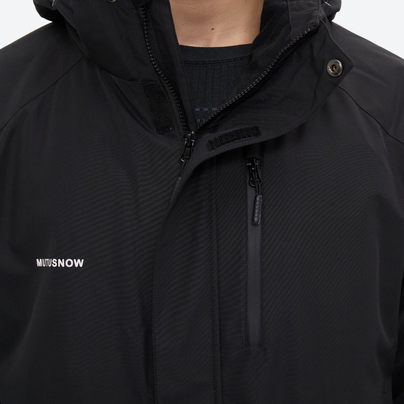 Unisex snowboard jacket and bibs set - black, collar interior close-up detail, for resort and backcountry days