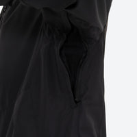 
                  
                    Unisex snowboard jacket and bibs set - black, underarm zip vent close-up detail, for skiing and snowboarding
                  
                
