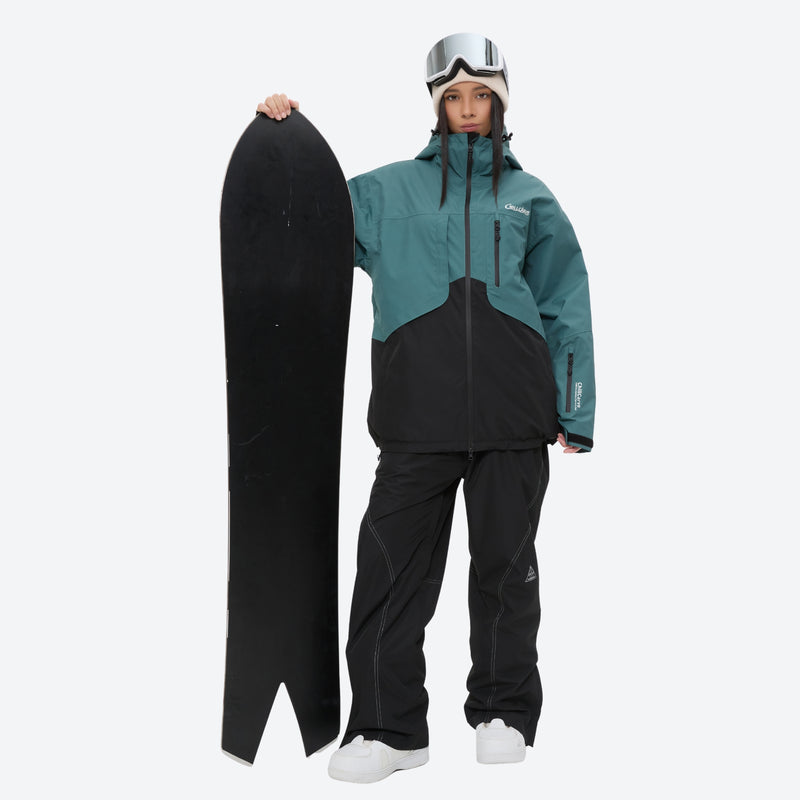 Breathable 2L snowboard jacket and pants - women's teal and black colorblock, for skiing and snowboarding