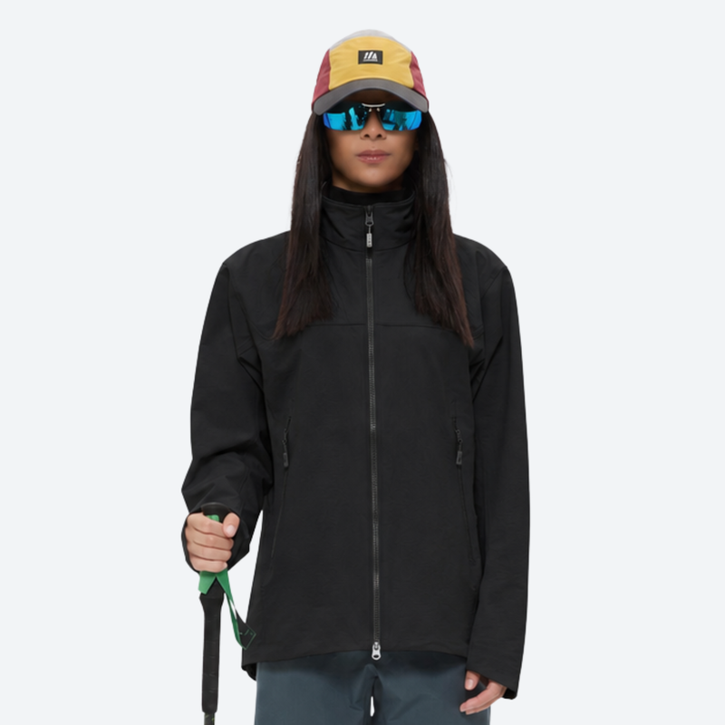Women's breathable softshell outdoor jacket - black softshell jacket, on-model front view, for light rain protection