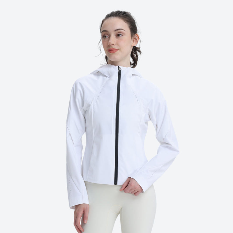 Women's cropped hardshell snowboard jacket with taped seams - white short hardshell jacket, for powder and piste riding