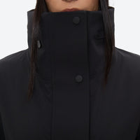 
                  
                    Women's belted snow jacket with suspender pants - black, collar close-up detail, for skiing and snowboarding
                  
                