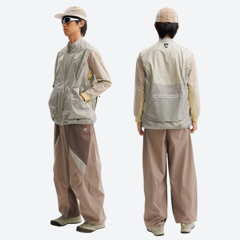 Unisex convertible snowboard jacket with reflective strips - beige vest, vest front and back view, for resort and street wear