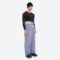 
                  
                    Men's waterproof 2L snow jacket and pants series - lavender gray snow pants with black top, for cold-weather winter sports
                  
                