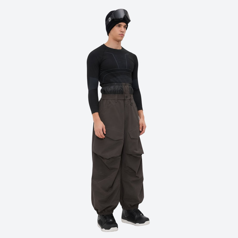 Men's breathable balloon snow pants set - coffee brown snow pants with black top, for skiing and snowboarding