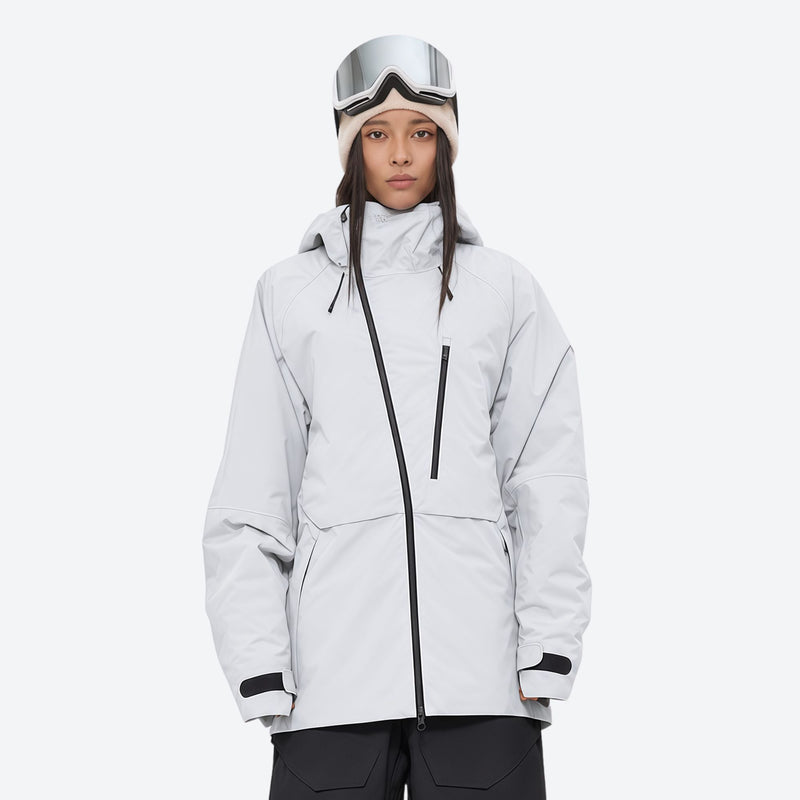 Women's 3-layer snowboard pants with jacket - white jacket, on-model front view, for powder days and winter commute
