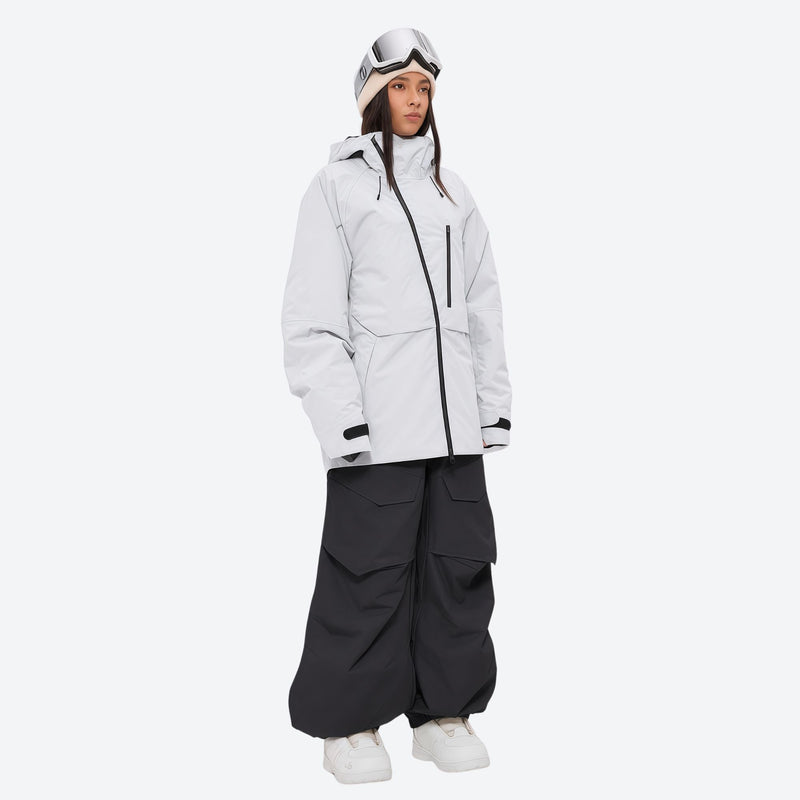 Women's 3-layer snowboard pants with jacket - white jacket with black pants, for resort and street wear