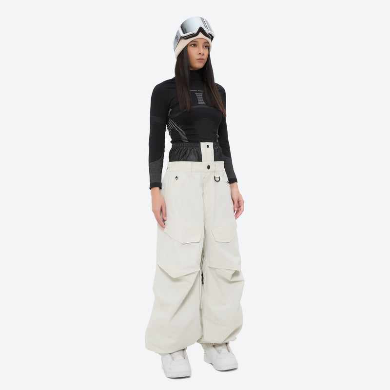 Women's waterproof 3L snow pants and jacket series - white snow pants with black top, for resort and street wear