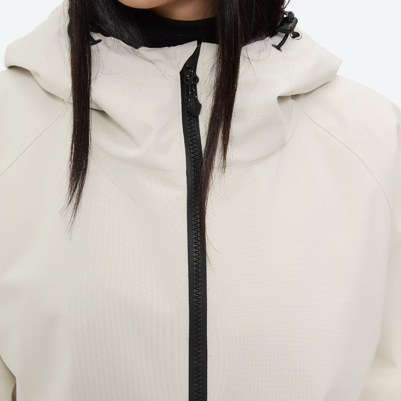 Women's waterproof 2L snow jacket and pants - cream, collar close-up detail, for resort and street wear