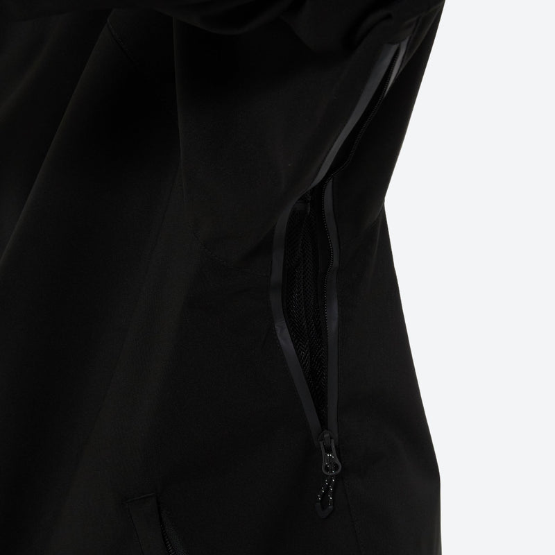 Men's minimalist breathable ski jacket set - black, underarm zip vent close-up detail, for resort and street wear
