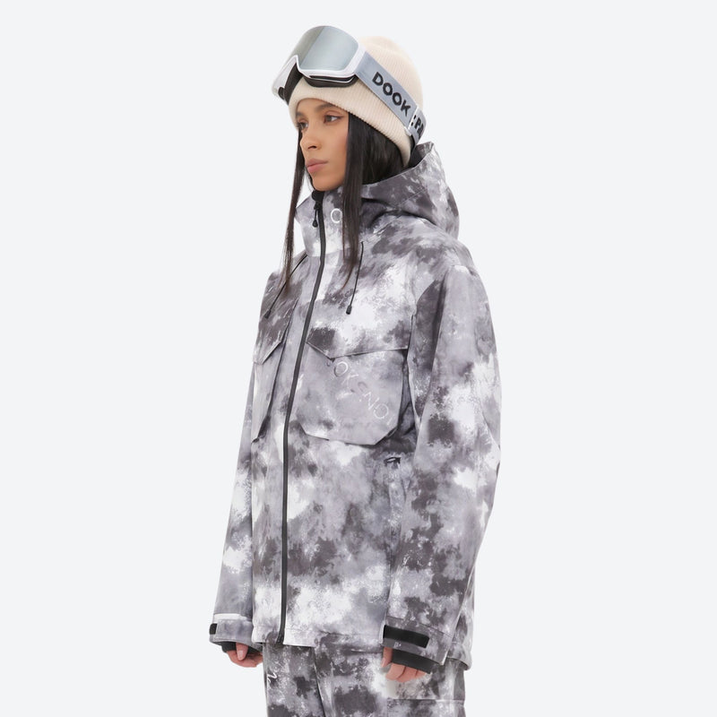 Women's 3-layer snowboard jacket and pants - gray camo print jacket, for cold-weather winter sports