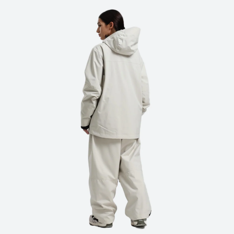 Women's breathable ski jacket with chest zip pockets - white jacket with white pants, for powder days and winter commute