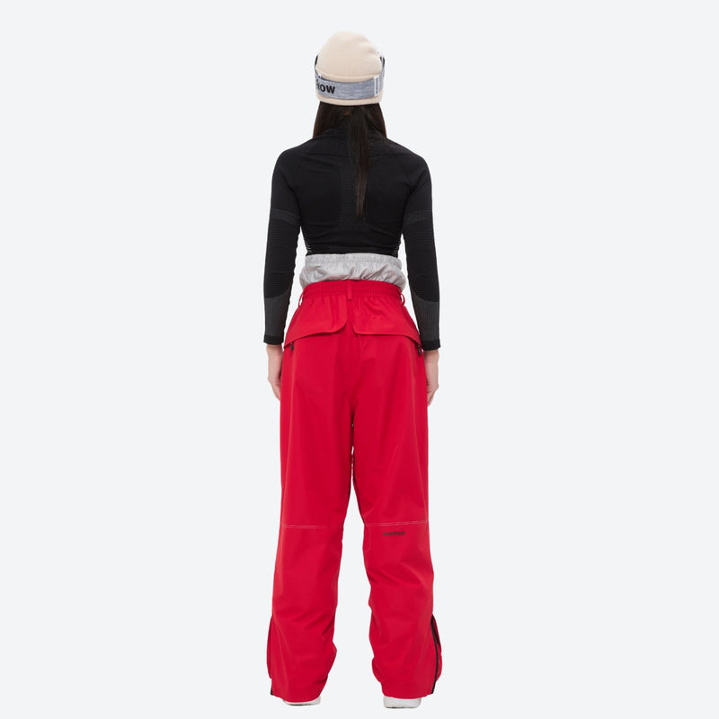 Colorblock snowboard jacket and pants set - women's red pants with black base layer, for skiing and snowboarding