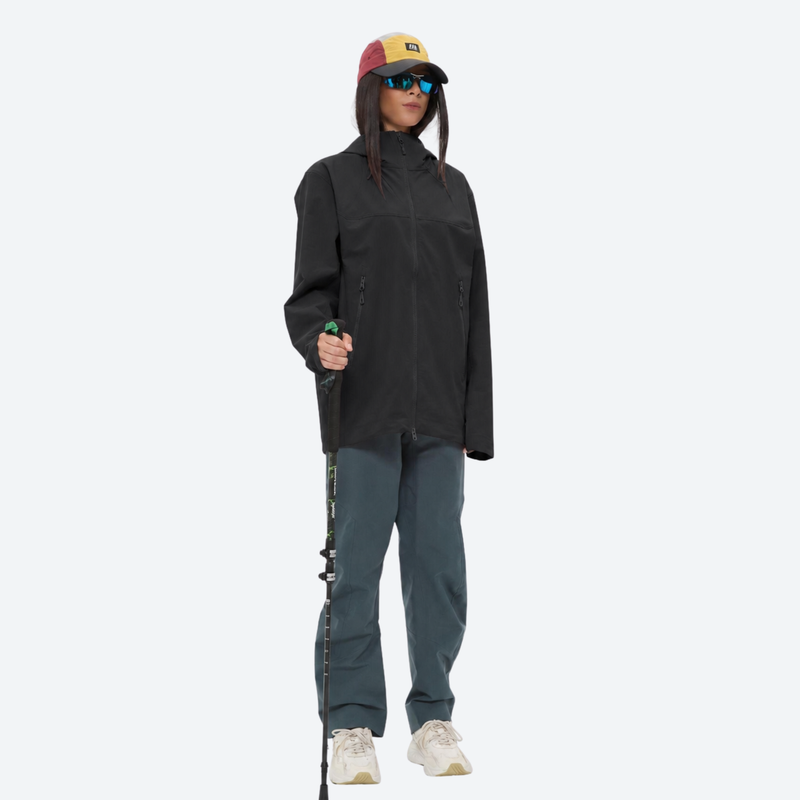 Women's light water-repellent hiking jacket - black softshell jacket, for hiking and trekking