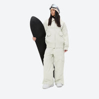 
                  
                    Unisex 3-layer snowboard jacket and pants - white jacket with white pants, for skiing and snowboarding
                  
                